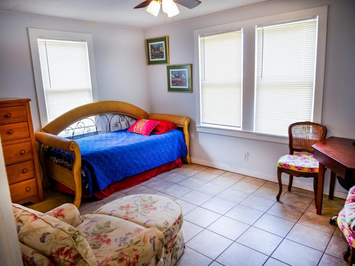 Private Home In Ocala With Fenced Yard, Piano, Central Location, Pets Welcome Exterior photo