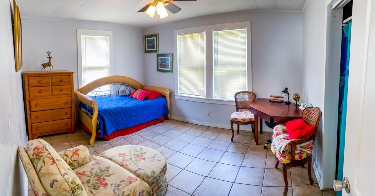 Private Home In Ocala With Fenced Yard, Piano, Central Location, Pets Welcome Exterior photo