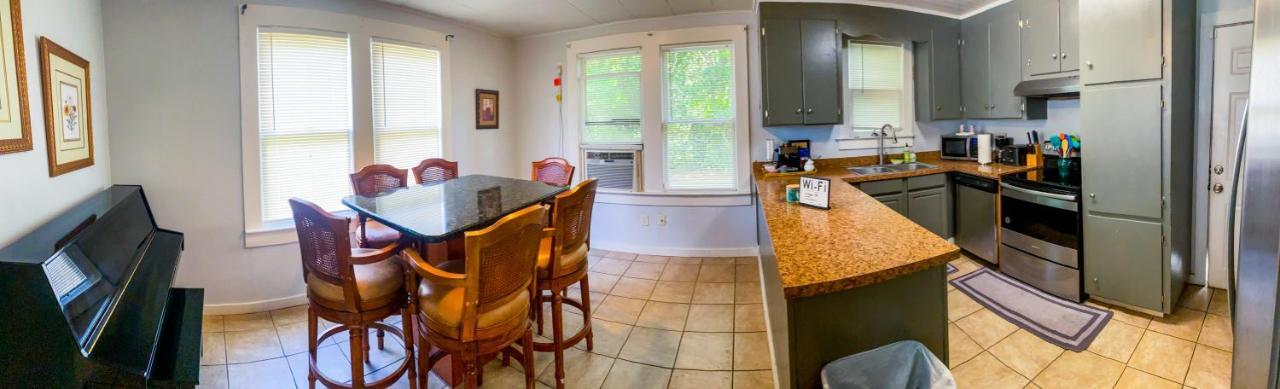 Private Home In Ocala With Fenced Yard, Piano, Central Location, Pets Welcome Exterior photo